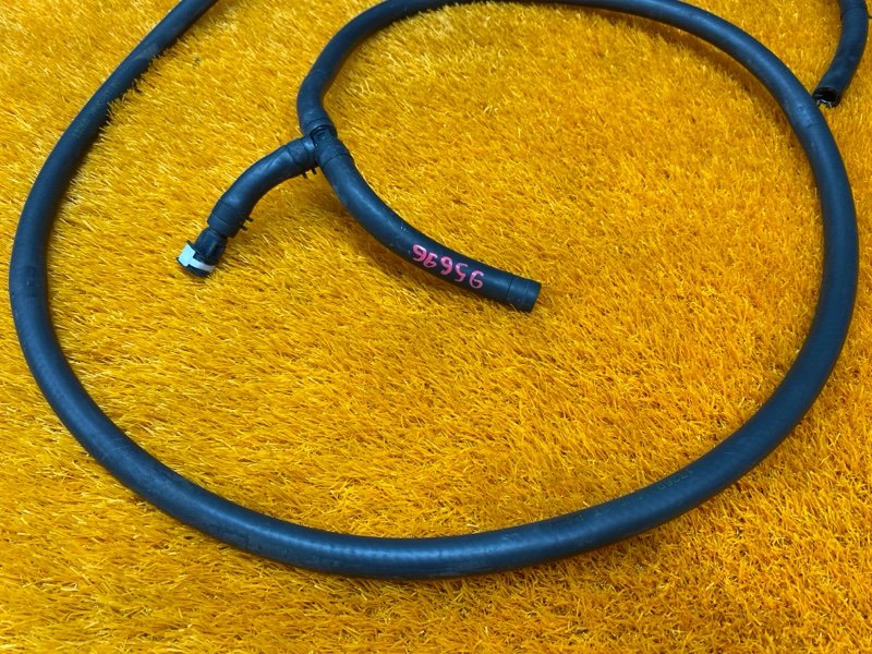 Шланг омывателя фар, 1000 рублей, Красноярск