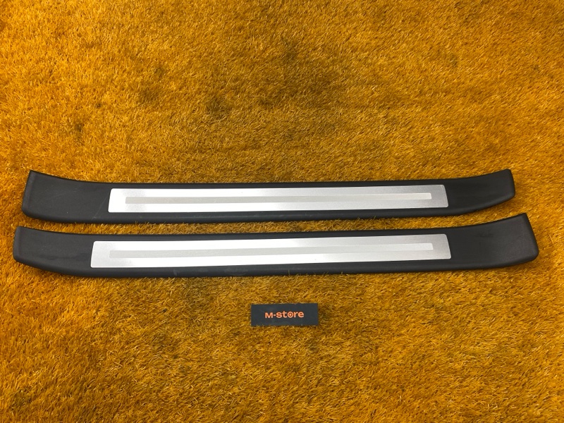 Накладка на порог салона, 3000 рублей, Красноярск