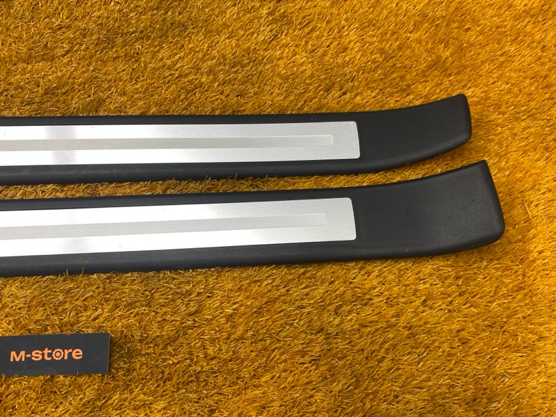 Накладка на порог салона, 3000 рублей, Красноярск