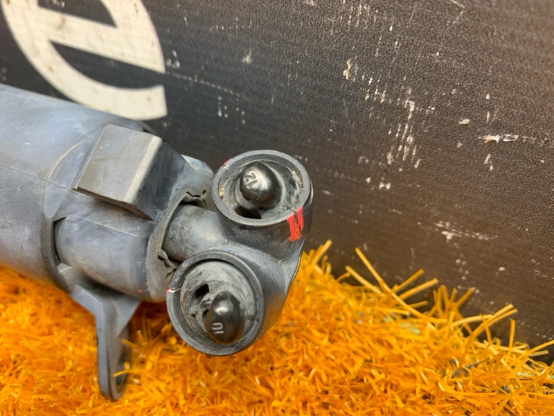 Форсунка омывателя фары, 1000 рублей, Красноярск