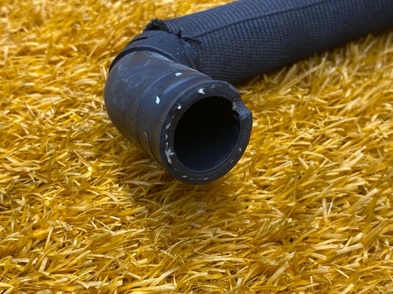 Патрубок системы охлаждения, 300 рублей, Красноярск