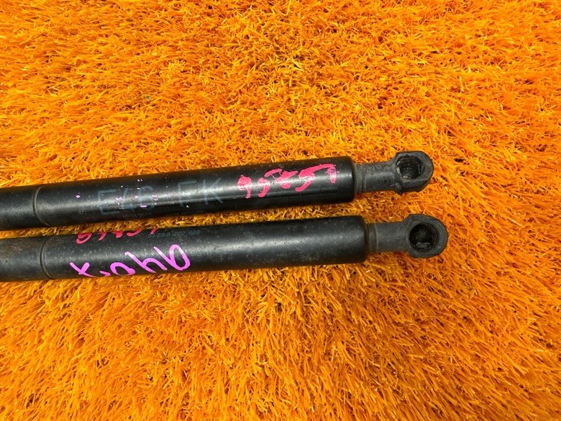 амортизатор капота, 1000 рублей, Красноярск