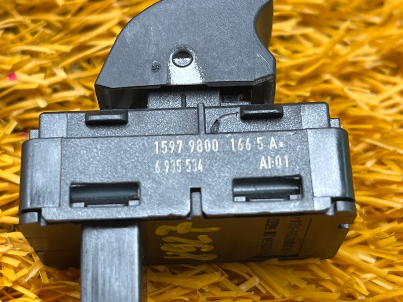 кнопка стеклоподъемника, 300 рублей, Красноярск