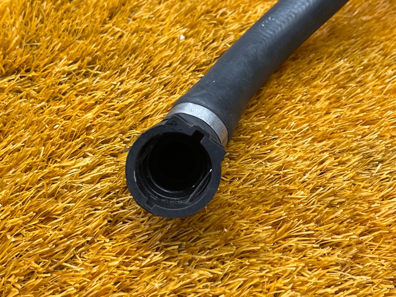 Патрубок системы охлаждения, 300 рублей, Красноярск