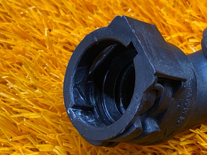 Патрубок системы охлаждения, 300 рублей, Красноярск