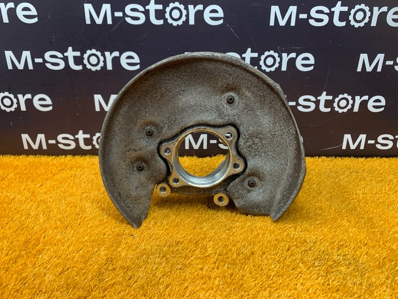 кулак поворотный, 1500 рублей, Красноярск