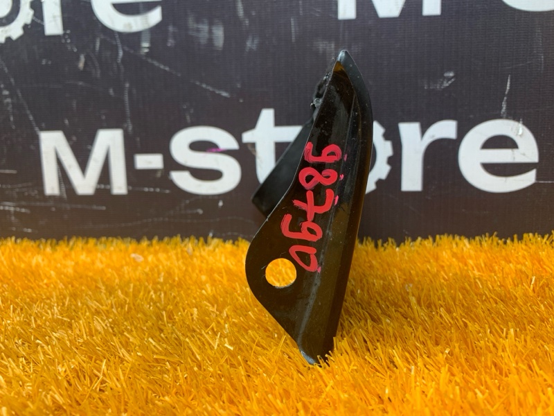 накладка на крыло, 3000 рублей, Красноярск