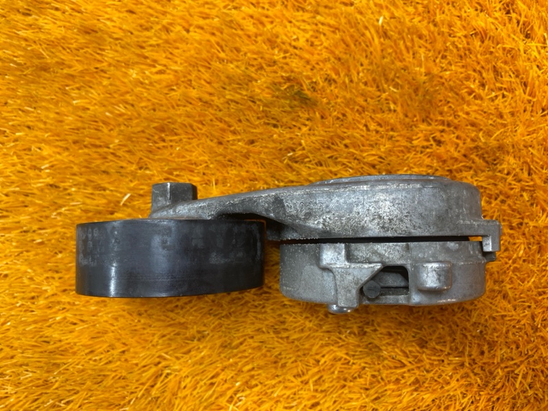 Натяжитель приводного ремня, 1700 рублей, Красноярск