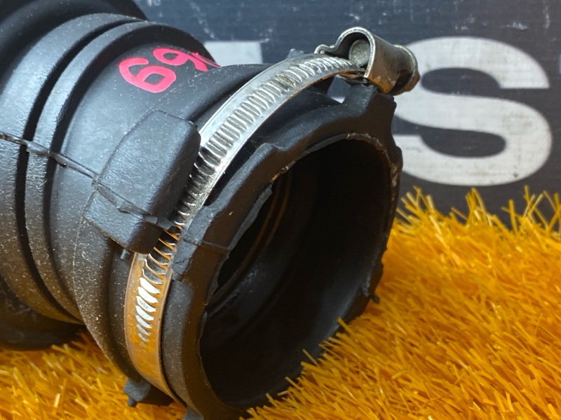 патрубок воздушного фильтра, 500 рублей, Красноярск