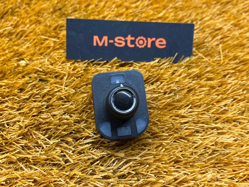 Кнопка регулировки зеркал, 500 рублей, Красноярск