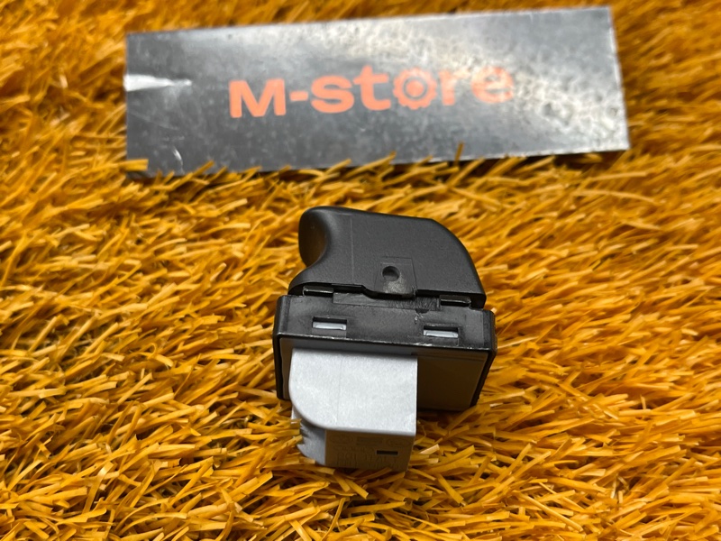 кнопка стеклоподъемника, 200 рублей, Красноярск