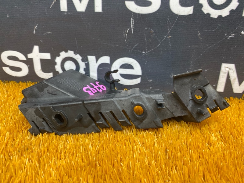 крепление бампера, 1000 рублей, Красноярск