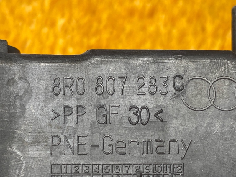 крепление бампера, 1000 рублей, Красноярск