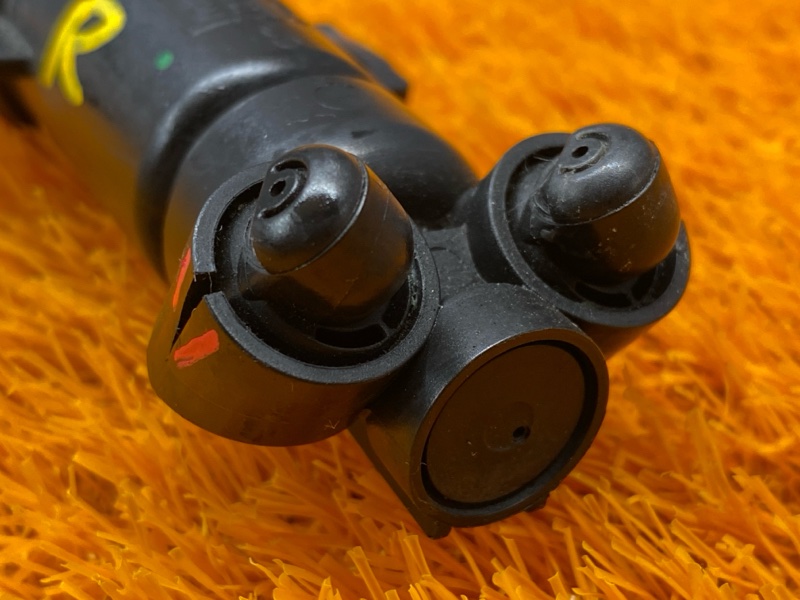 Форсунка омывателя фары, 1000 рублей, Красноярск