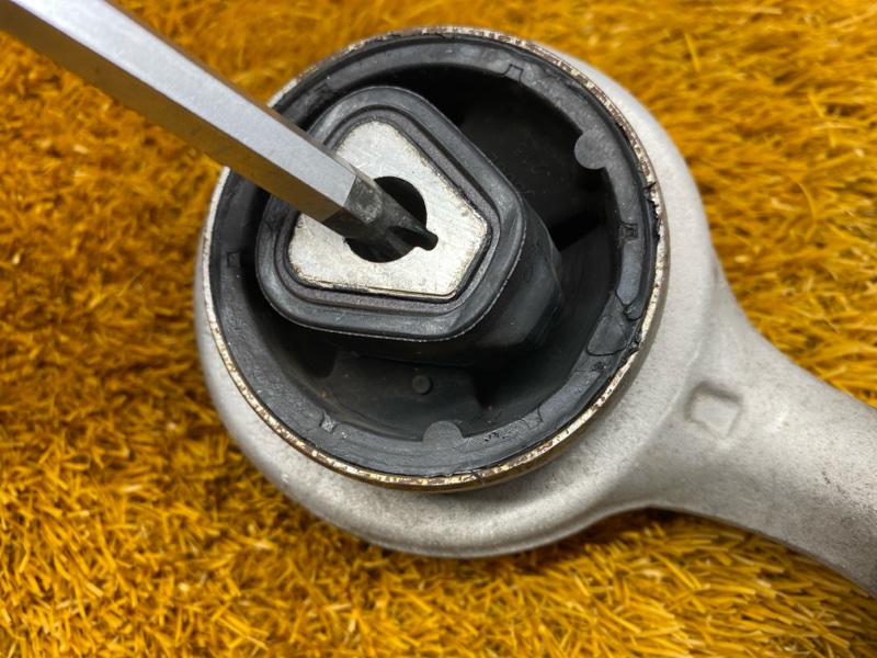 Рычаг подвески нижний, 2500 рублей, Красноярск