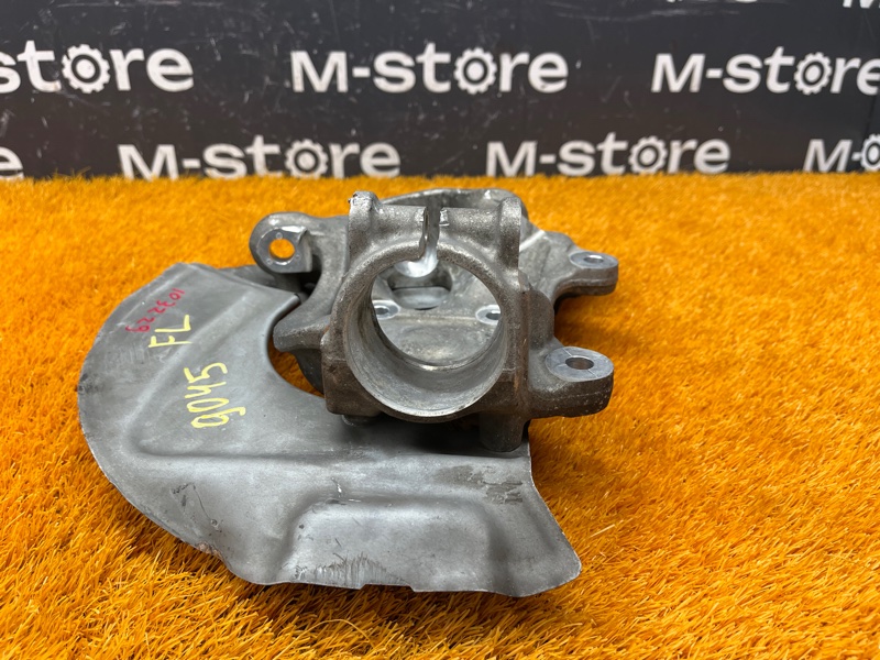 кулак поворотный, 1000 рублей, Красноярск