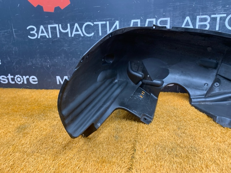 подкрылок, 500 рублей, Красноярск