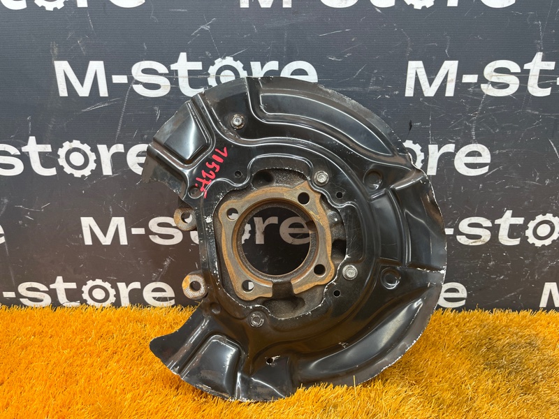 кулак поворотный, 1500 рублей, Красноярск