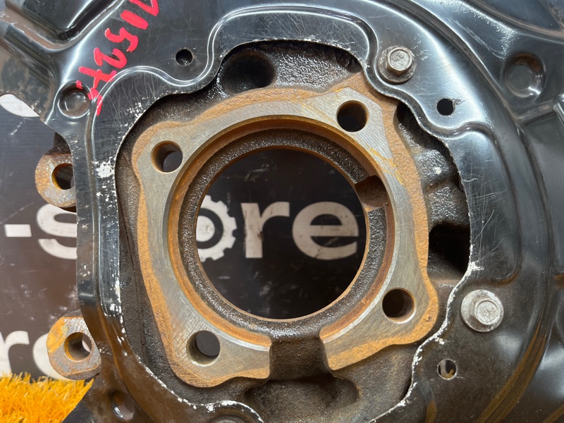 кулак поворотный, 1500 рублей, Красноярск