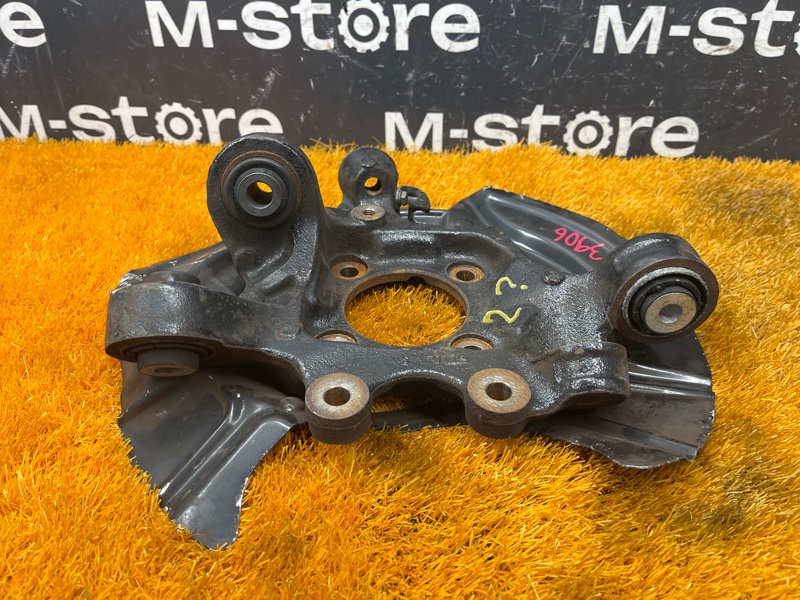 кулак поворотный, 1500 рублей, Красноярск