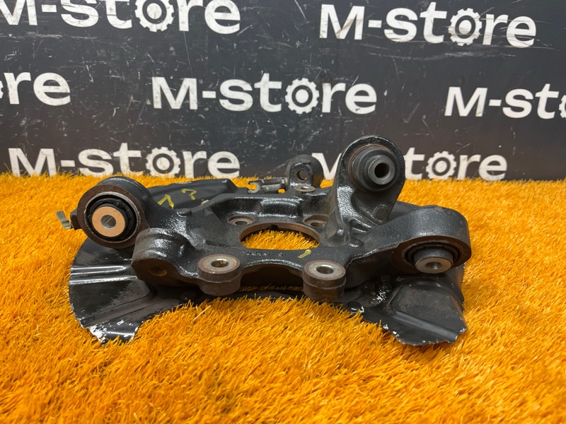 кулак поворотный, 2000 рублей, Красноярск