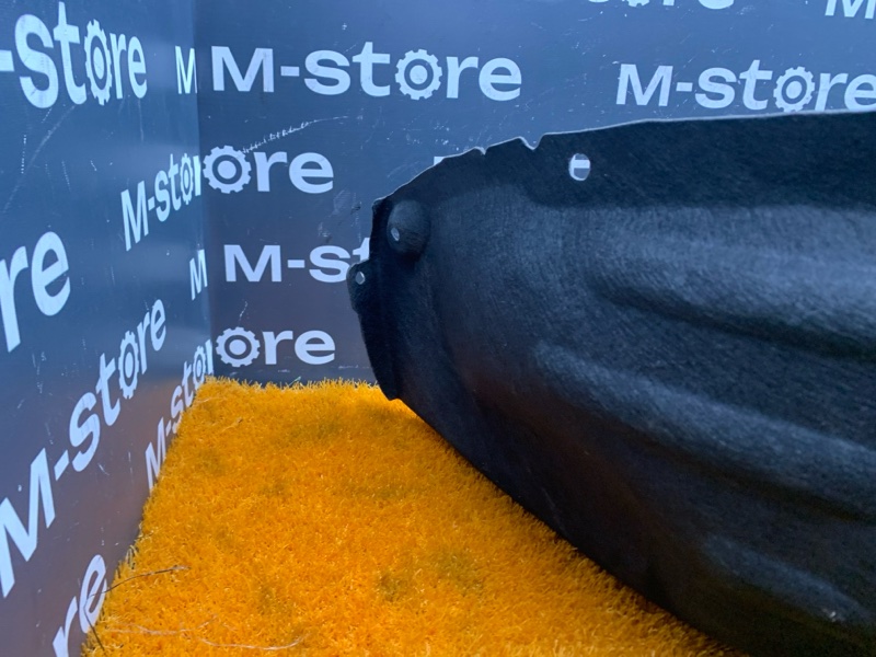 подкрылок, 700 рублей, Красноярск