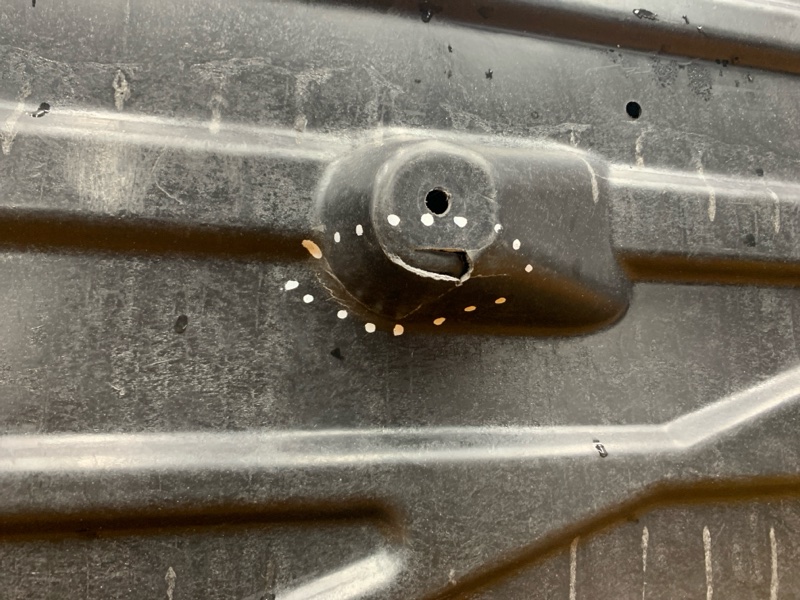 Защита днища кузова, 3000 рублей, Красноярск