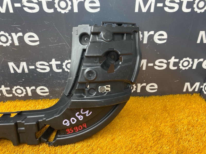 крепление бампера, 2000 рублей, Красноярск