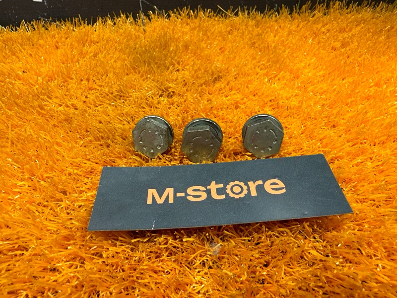 болт гидротрансформатора, 300 рублей, Красноярск