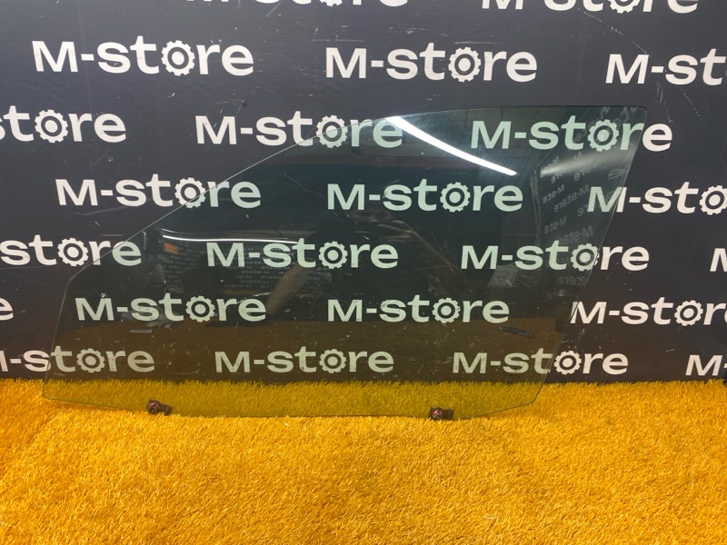 Стекло боковое, 1500 рублей, Красноярск