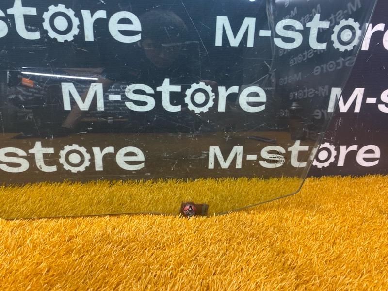 Стекло боковое, 1500 рублей, Красноярск