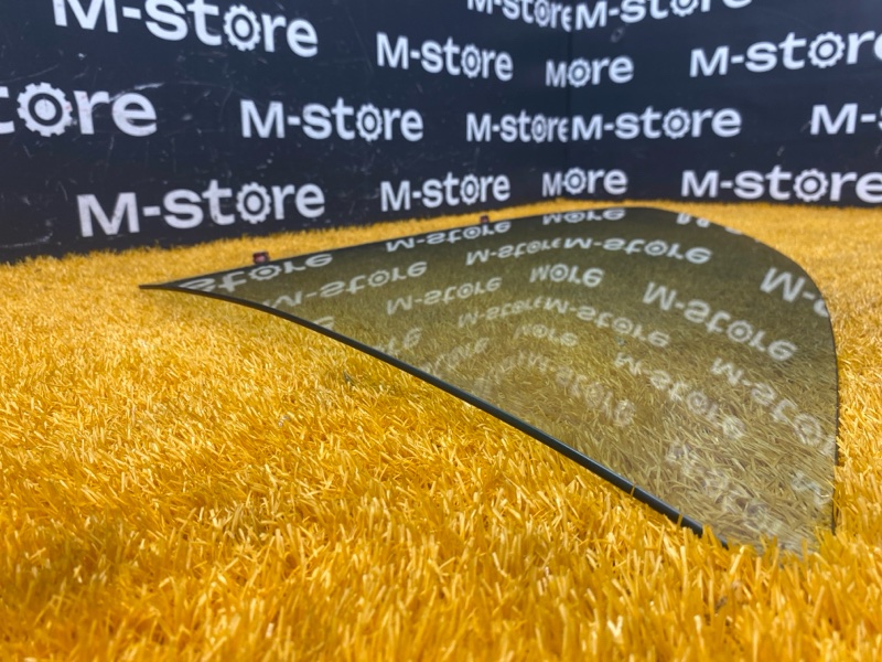 Стекло боковое, 1500 рублей, Красноярск