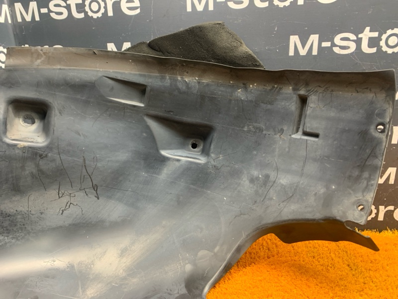 подкрылок, 800 рублей, Красноярск