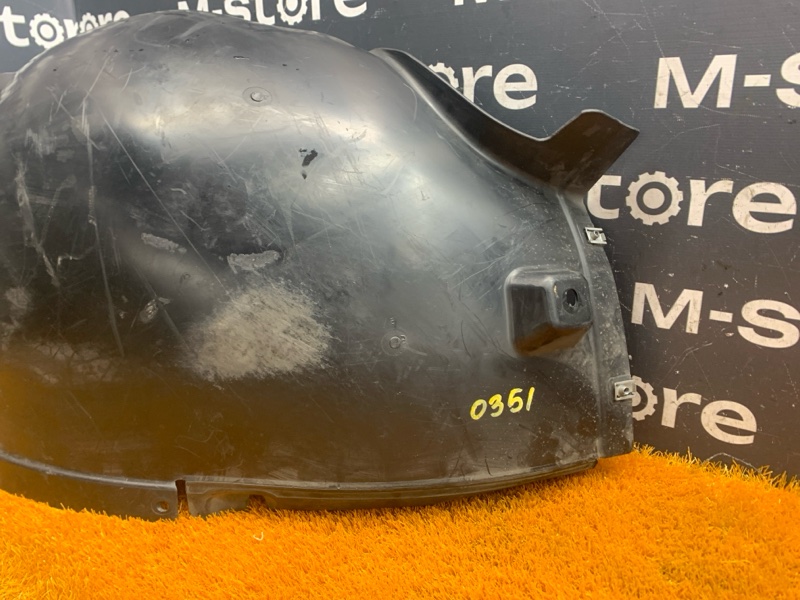 подкрылок, 4000 рублей, Красноярск