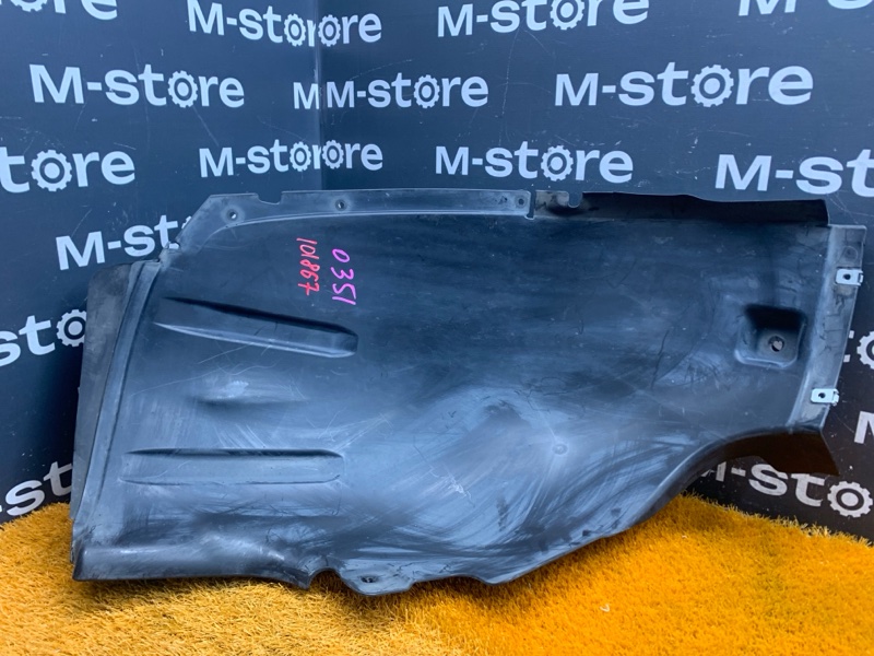 подкрылок, 4000 рублей, Красноярск