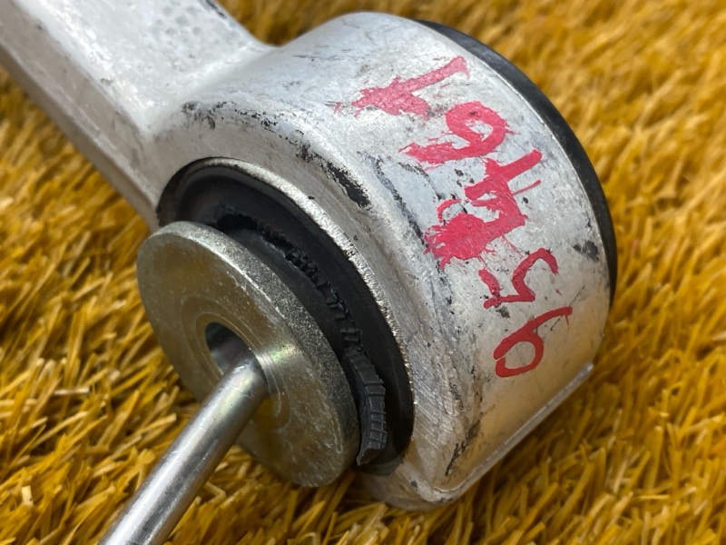 Рычаг подвески верхний, 4000 рублей, Красноярск