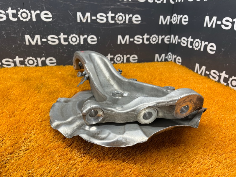 кулак поворотный, 1000 рублей, Красноярск