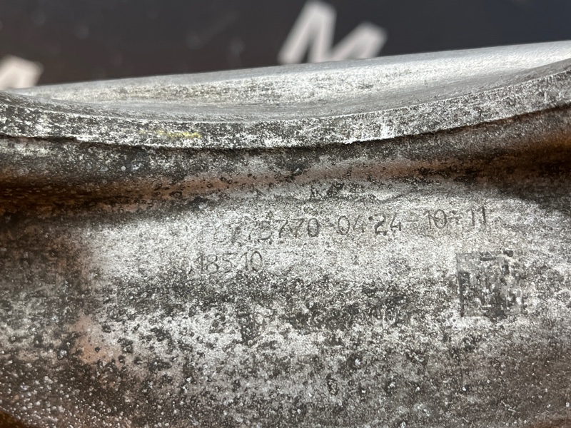 кулак поворотный, 1000 рублей, Красноярск