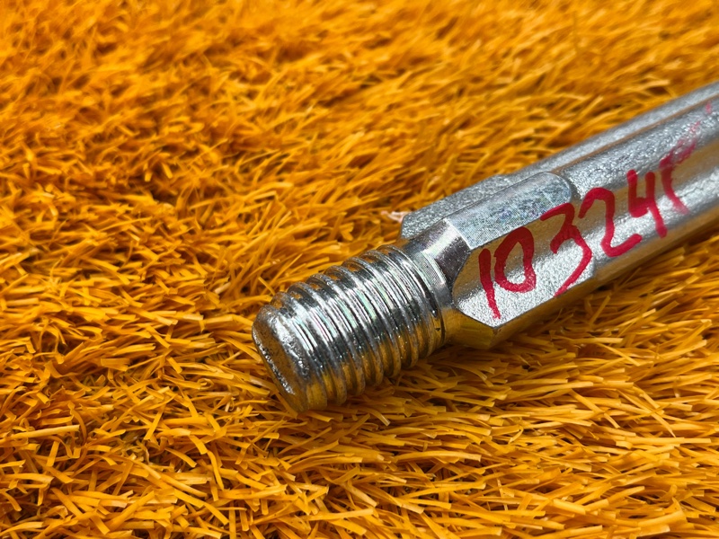 Крюк буксировочный, 1000 рублей, Красноярск