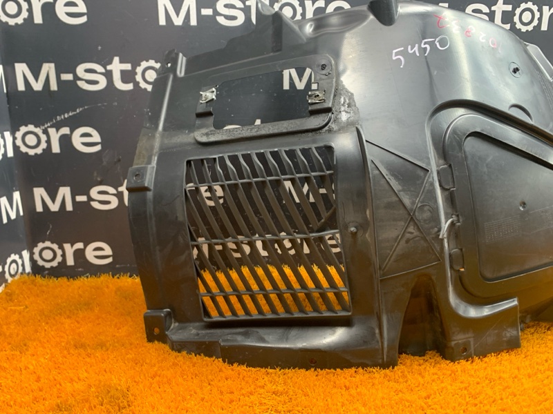 подкрылок, 3500 рублей, Красноярск