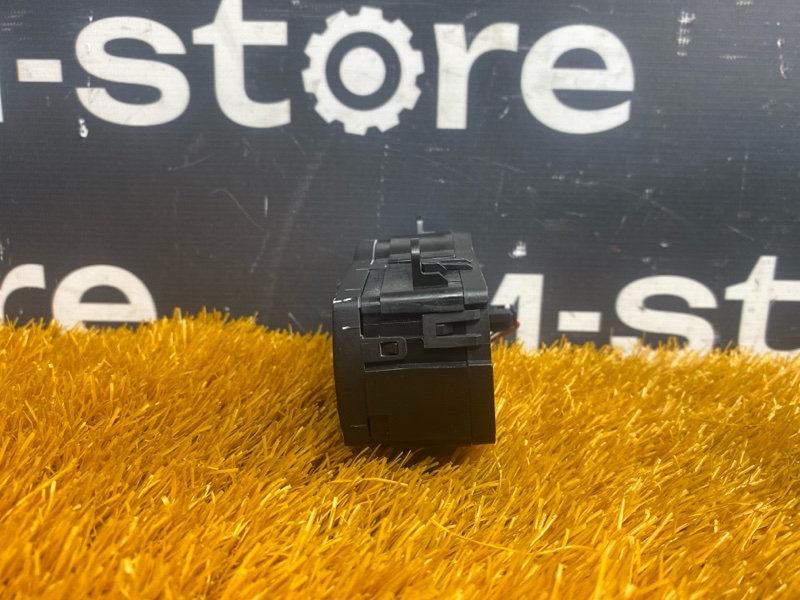 Переключатель света фар, 500 рублей, Красноярск