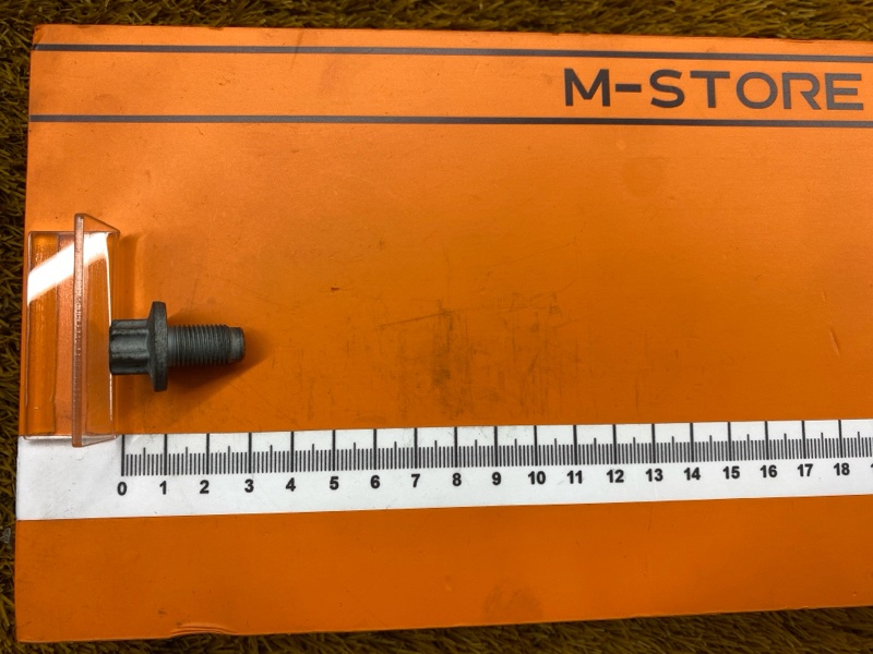 болт гидротрансформатора, 400 рублей, Красноярск