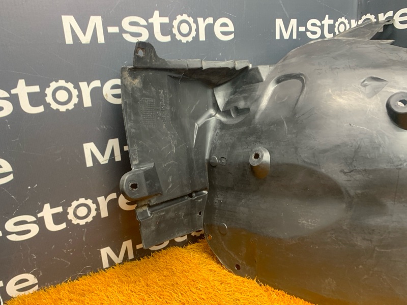 подкрылок, 1000 рублей, Красноярск