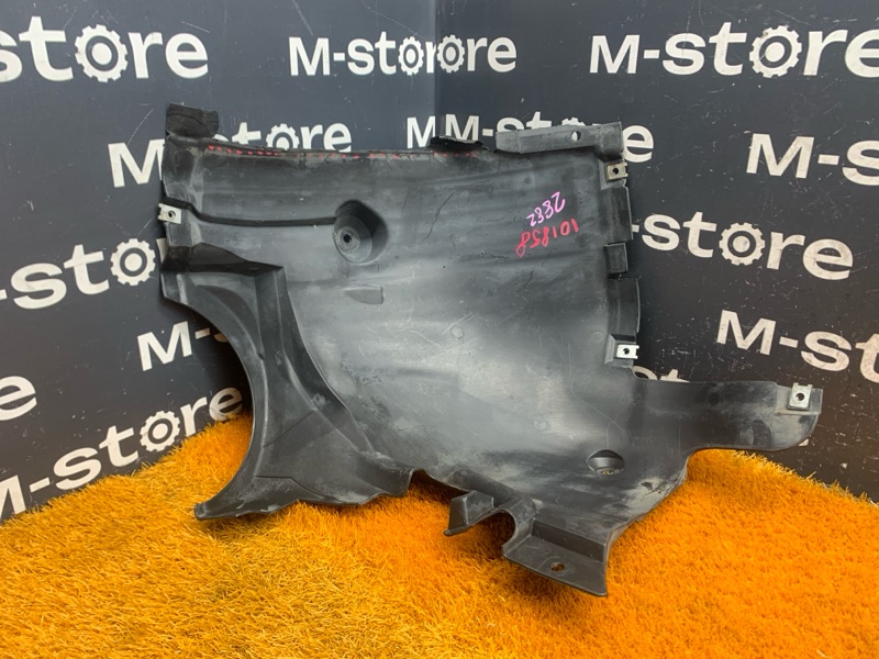 подкрылок, 1000 рублей, Красноярск