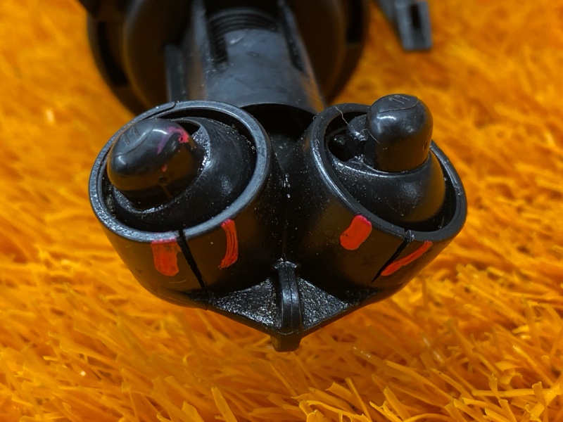 Форсунка омывателя фары, 1000 рублей, Красноярск