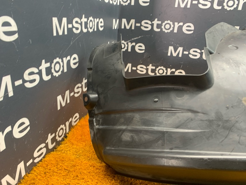 подкрылок, 600 рублей, Красноярск