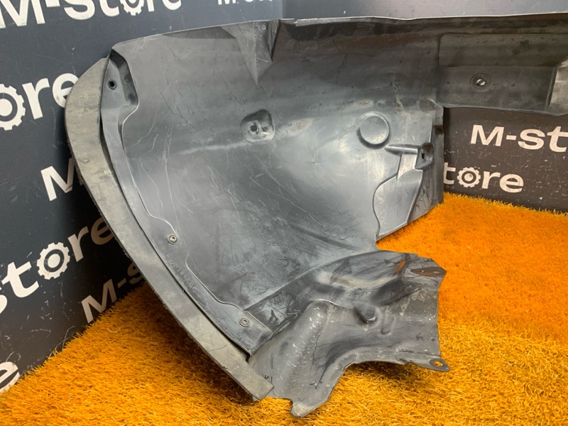 подкрылок, 7000 рублей, Красноярск