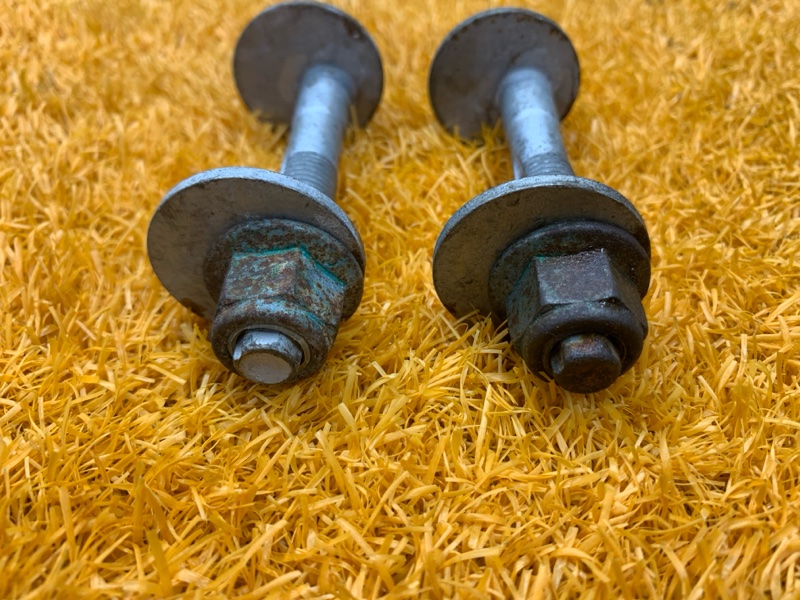 Болт развальный, 600 рублей, Красноярск