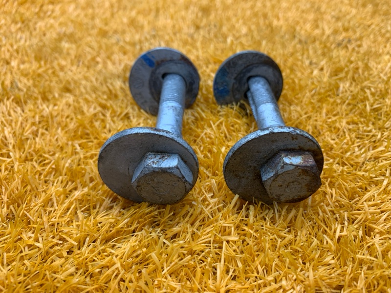 Болт развальный, 600 рублей, Красноярск