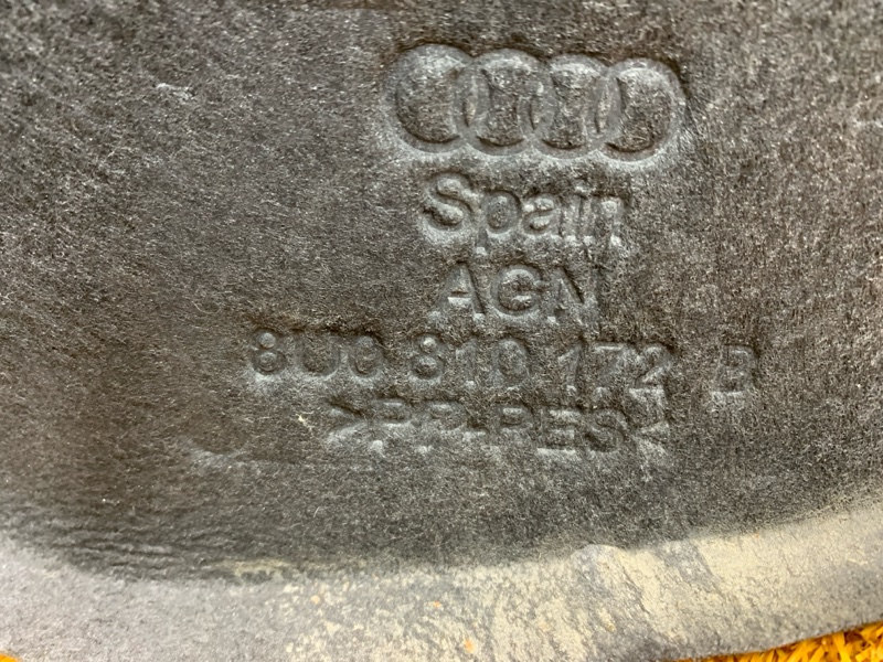 подкрылок, 2500 рублей, Красноярск